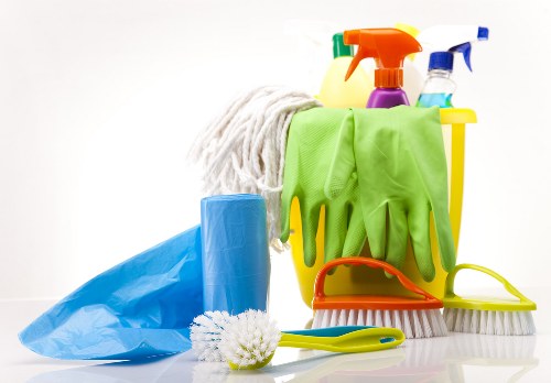 Detailed short-let cleaning service for Fulham hosts and landlords